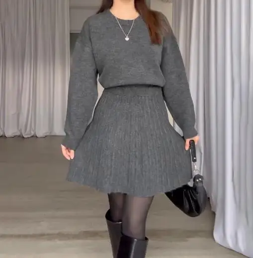 

Two Piece Set Women Outfit 2025 Spring Autumn New Solid Color Round Neck Long Sleeve Loose Sweater & High Waist Mini Skirt Set
