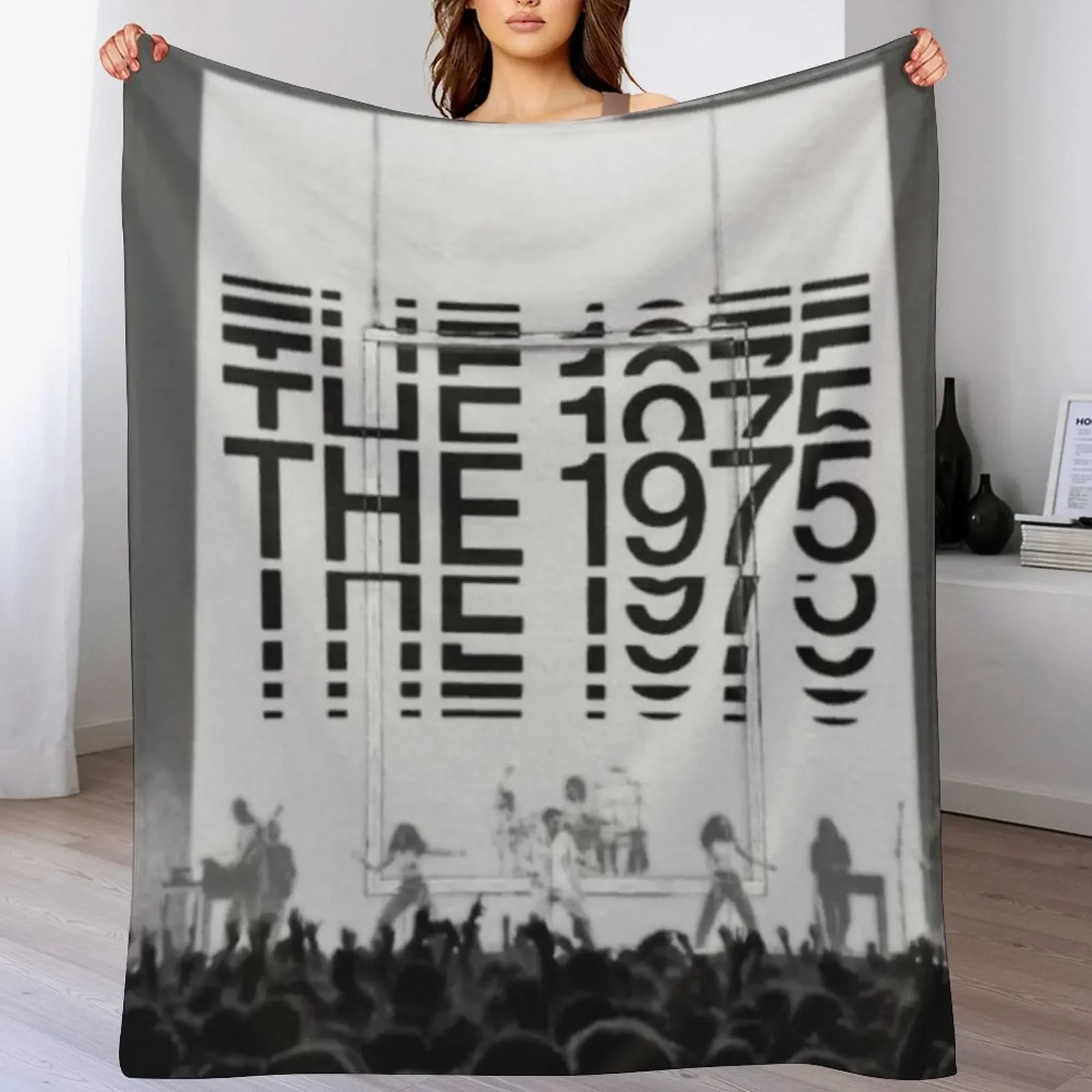 

1975 concert Throw Blanket Luxury St Polar Cute for winter Blankets
