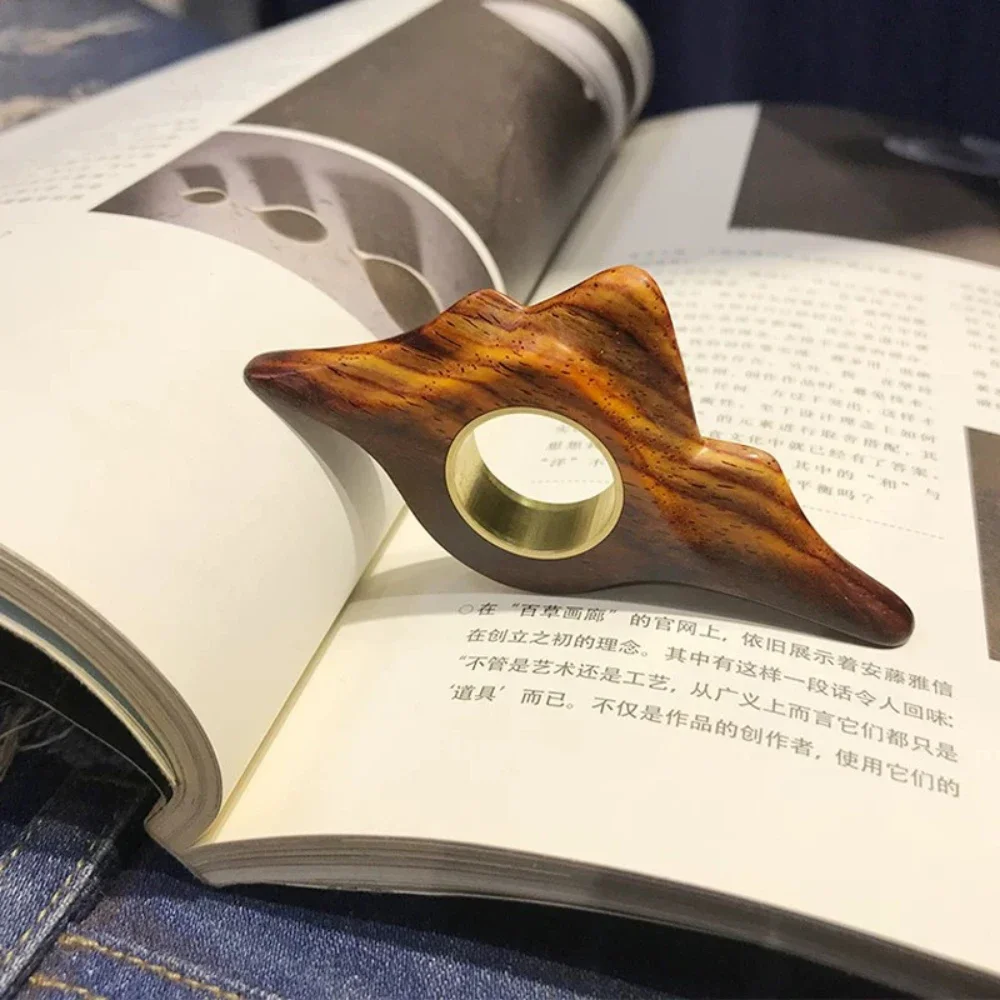Premium Thumb Book Page Holder – One‑Hand Reading Tool, Handmade Cocobolo Wood & Brass, Fast Reading Aid, 20mm Inner Diameter