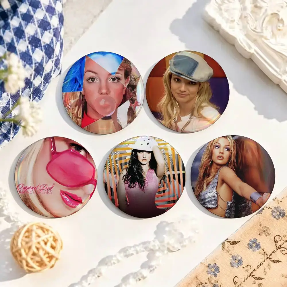 Pop Singer Britney Spears  25mm 32mm 44mm 58mm Anime Badges Brooches DIY Pins Decorations Birthday Gifts