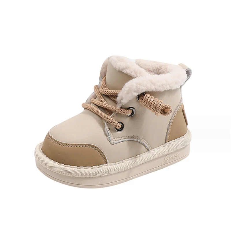 Botas de invierno para bebés, zapatos cálidos de cuero de felpa para niñas pequeñas, botas de nieve antideslizantes impermeables a la moda para