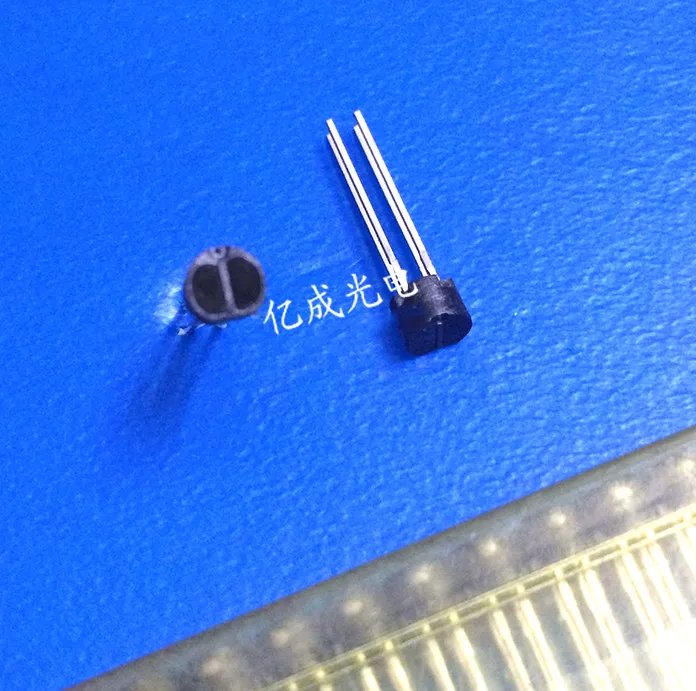 

5PCS~100PCS/LOT GP2S24BJ000F DIP New original