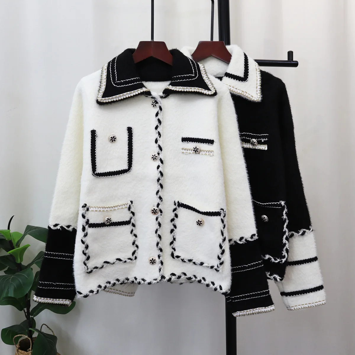 

French Style Autumn Winter New Fashion Women's Contrast Color Casual Trendy Turn-down Collar Long Sleeve Knitted Cardigan Female