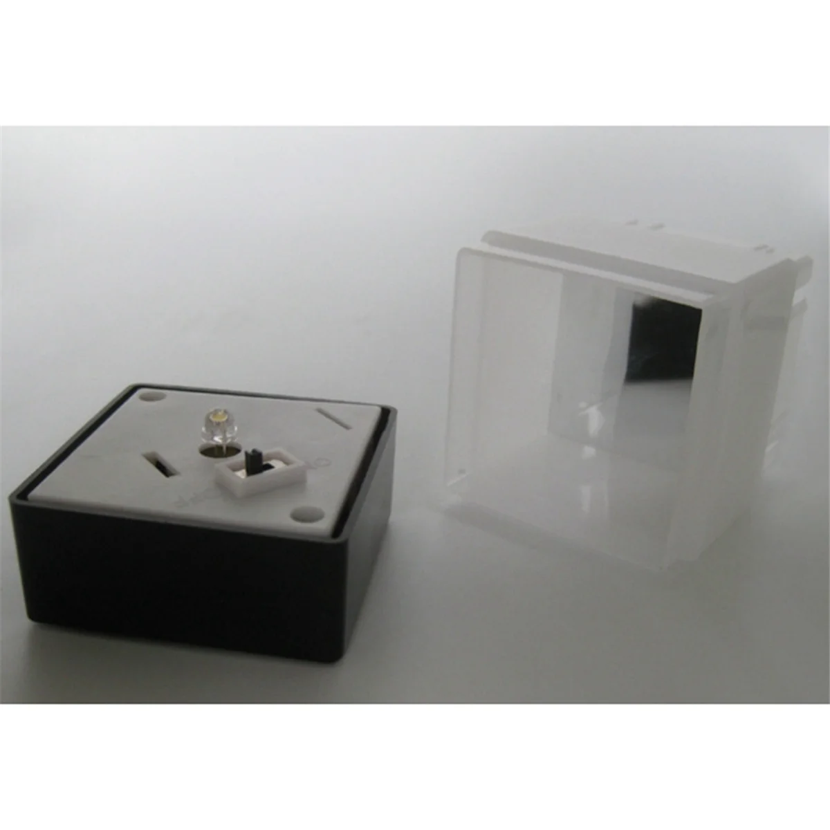 A71P LED ضوء العمود الشمسي تعمل بالطاقة الشمسية عمود مصباح في الهواء الطلق بوابة السياج آخر مصباح لحديقة فناء (الضوء الدافئ) #5