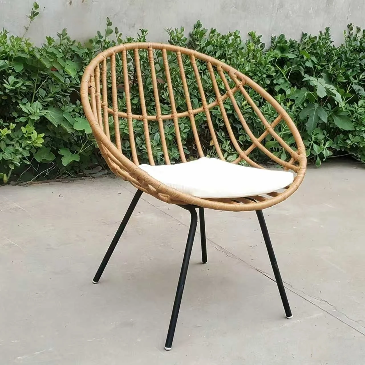 & Outdoor Seaside Beach Rattan Tables and Chairs Waterproof Resort Homestay Garden Hotel Cafe Sunroom Wicker Chair Furniture