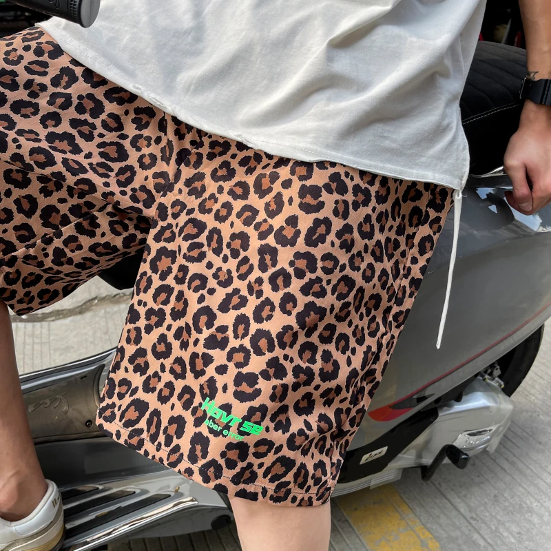 Leopard Print Shorts Men Fashion Hip Hop Shorts Summer Men Casual Shorts Loose Streetwear Sweatpants Punk Cool Hipster Youth