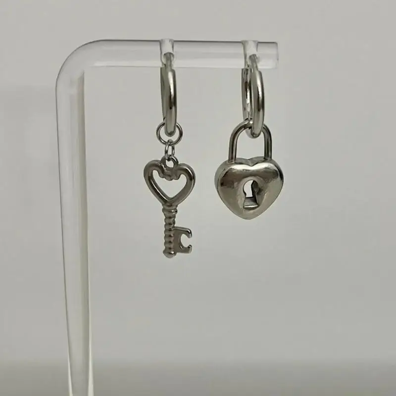 Gothic Vintage Barbed Cross Sword Earrings For Women Fashion Cool Punk Rock Party Jewelry Accessories Gift
