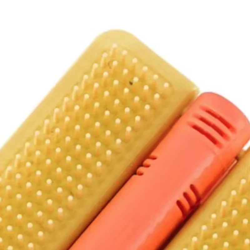 

Blunt Tip Cat Comb Anxiety Relief Toy Teeth Built-In Catnip Tablets Adhesive Backing Cat Grooming Tool Furniture Attachment