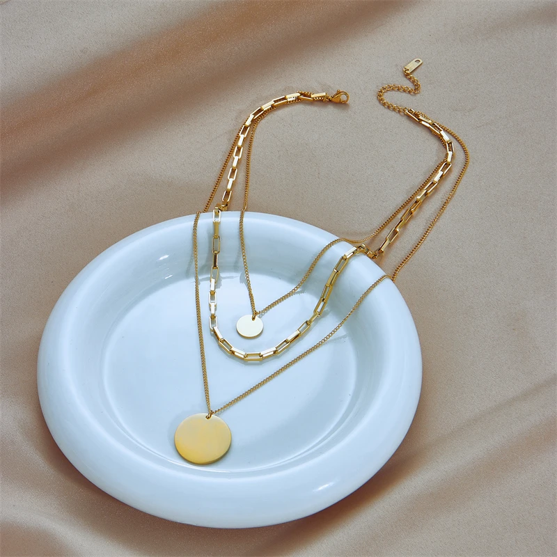 A fashionable and individual stacked style alloy geometric round plate gold chain adjustable multi-layer women's necklace image 2