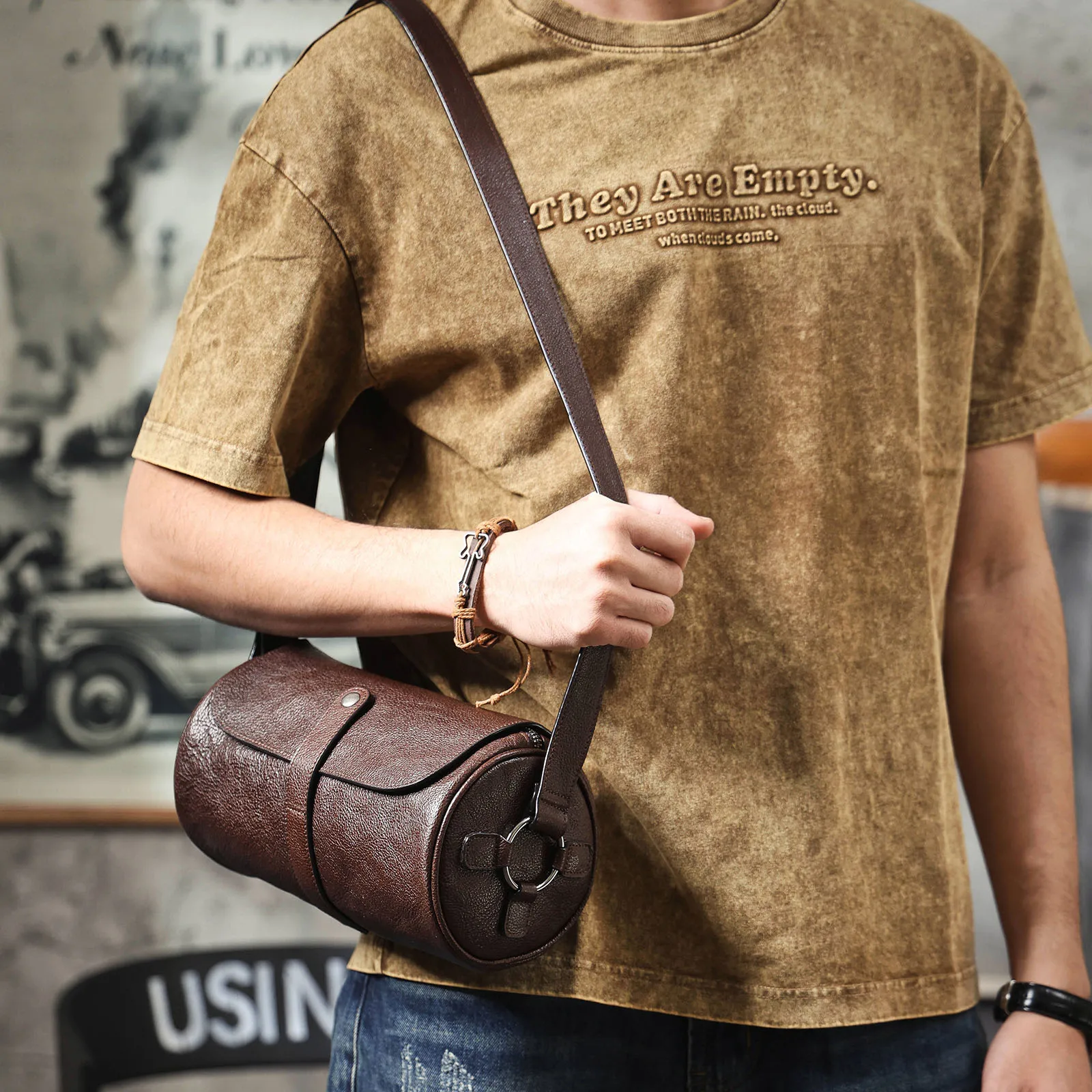Echte Leder-Umhängetasche für Herren, Zylindertasche, schlicht, aus hochwertigem, pflanzlich gegerbtem Rindsleder, modisch und lässig – Detail 4