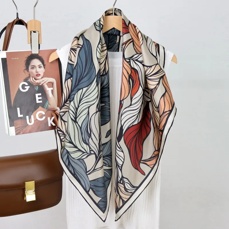 

High-end Elegant Women's Exquisite Color Leaf Print Quality 14MM Twill Silk Hand-rolled Edge Versatile Large Square Scarf Shawl