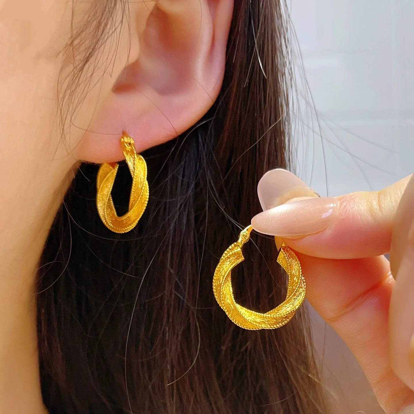 Luxury 24K 9999 Pure Gold real gold Women's wire-drawing mobius earrings twist circle earrings