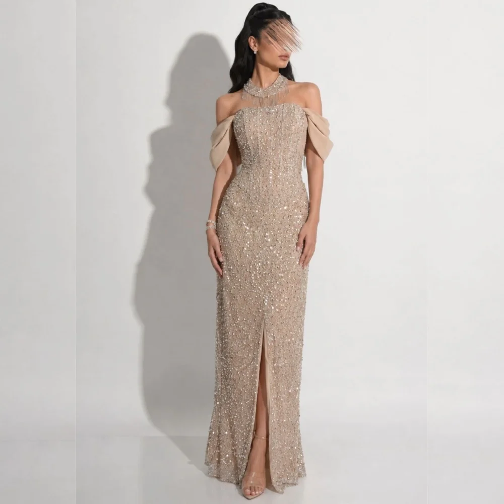 Maßgeschneidertes Luxus-Abendkleid mit Neckholder für Bankette, Funkelndes Ärmelloses Gerades Langes Kleid, Exquisites Partykleid für Formelle Anlässe