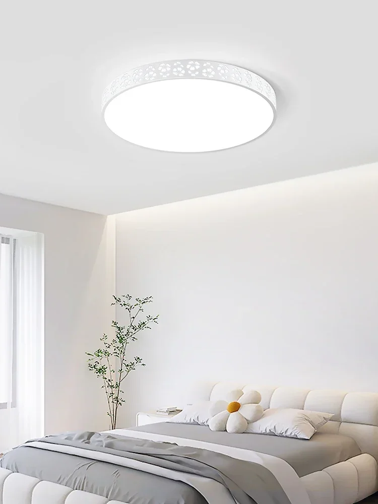 The master bedroom, the study room, the LED ceiling light, modern, simple atmosphere, living room chandelier