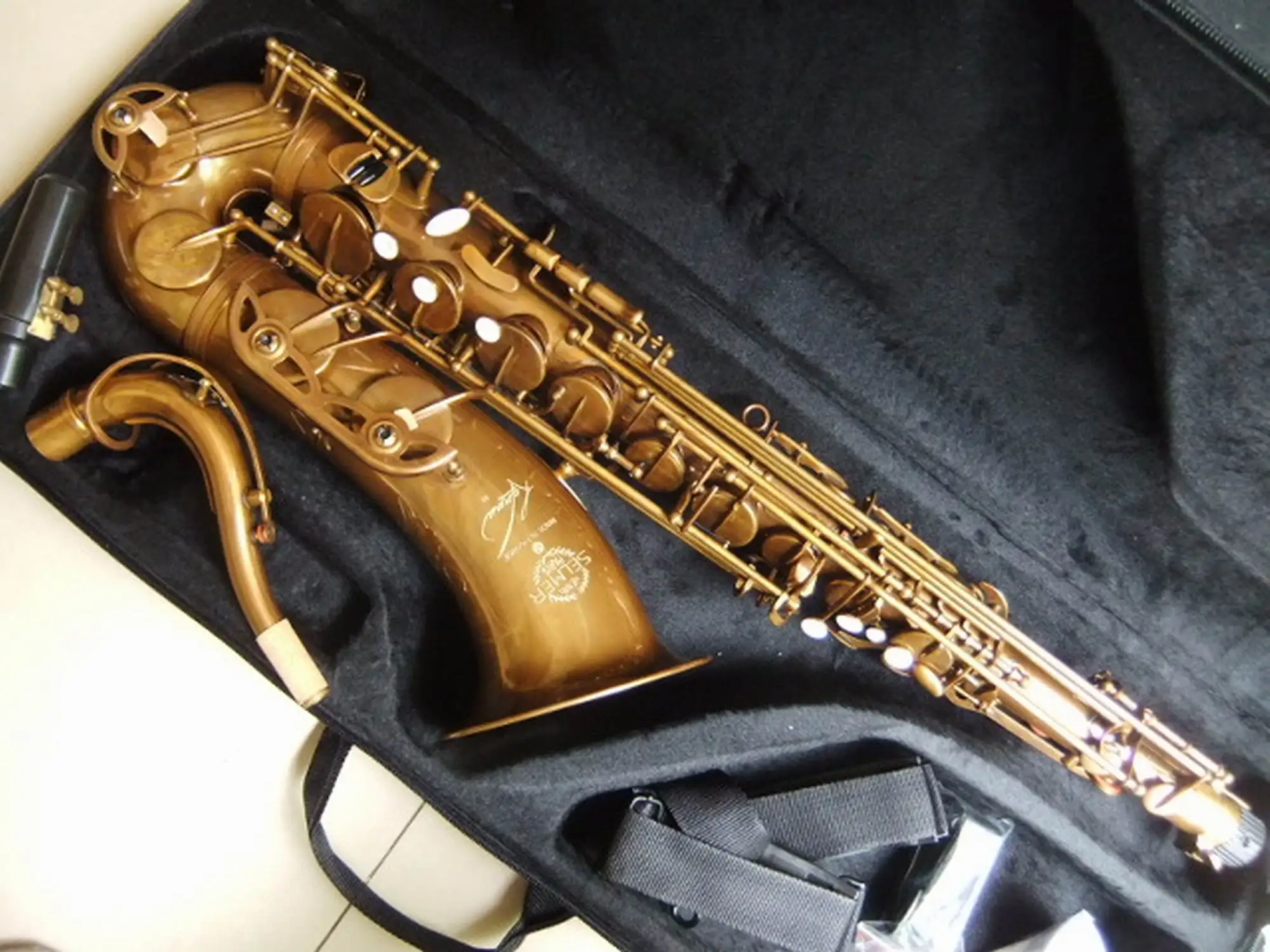 New Tenor Saxophone Gold Tenor Sax Made Of All Copper Professional Imitation Antique Gold Aged Gold 110615