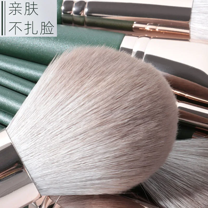 Makeup Brush Set Soft Fluffy Powder Eyeshadow Foundation Concealer Blush Highlighter Brush Beauty Tools Blending Cosmetic 14PCS