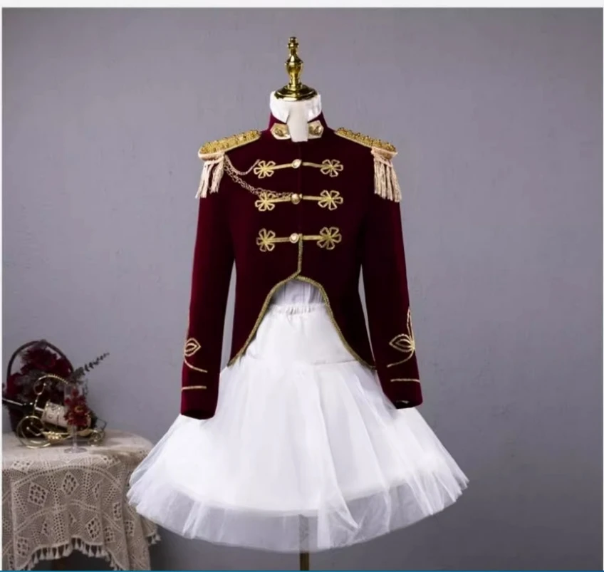 

Красный европейский придворный костюм, костюм для выступления на сцене, мужская и женская униформа барабанной группы, фото для пары