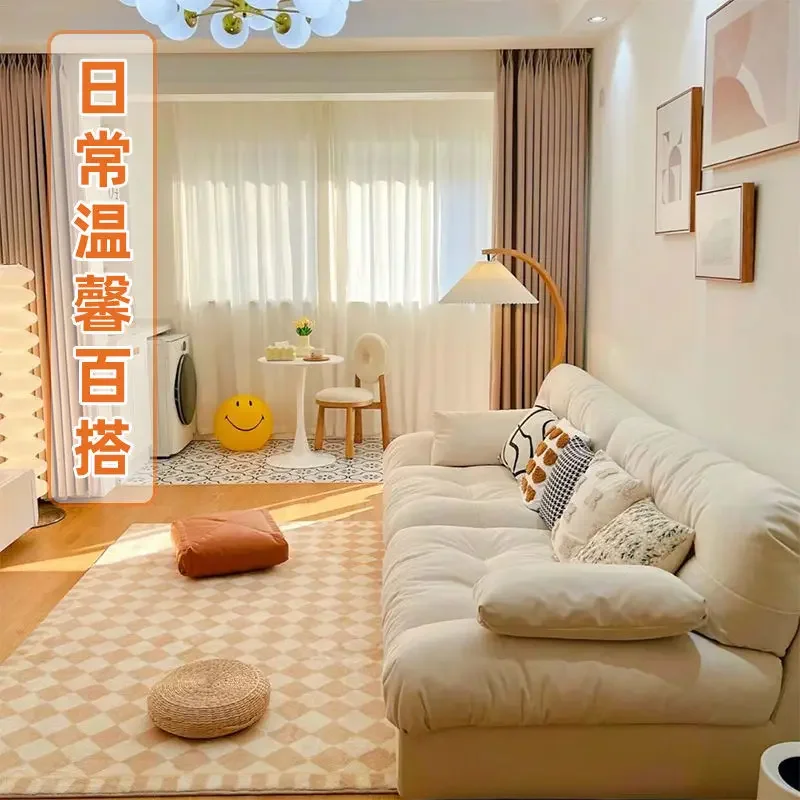 الرياح الكريمية، الغيوم، الأريكة، شقة صغيرة، بسيطة، حديثة، قماش، أريكة، المنزل، غرفة المعيشة #4