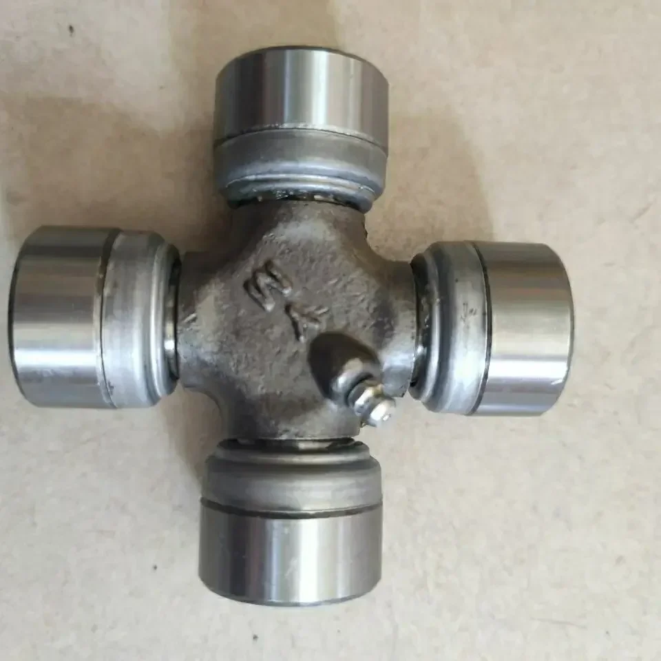65/75 rubber wheel excavator transmission shaft cross joint front and rear axle transmission shaft universal joint