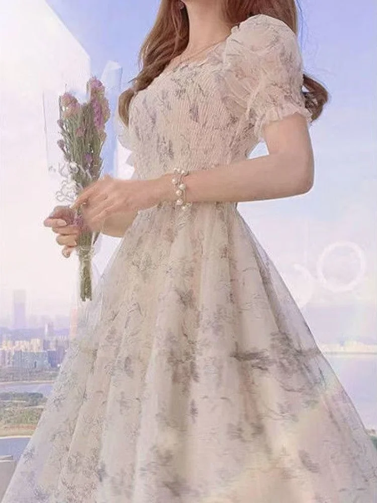Summer 2026 Slimming Floral Print Chiffon Dress with Bubble Sleeves Waist Cinched Elegant Lady Style Water-Media Painting Design