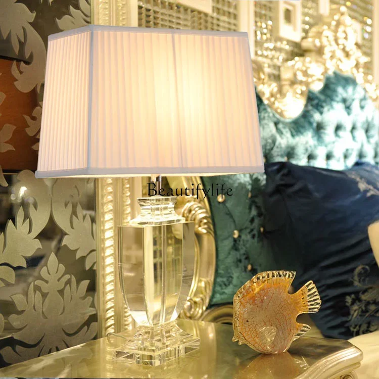 GG8.Simple Modern Luxury Study Crystal Atmospheric Creative Dimming Fashion Small Ornaments Luminous Objects