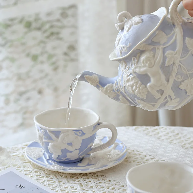 

British teacup retro relief coffee cup saucer kettle set home furnishings European court style