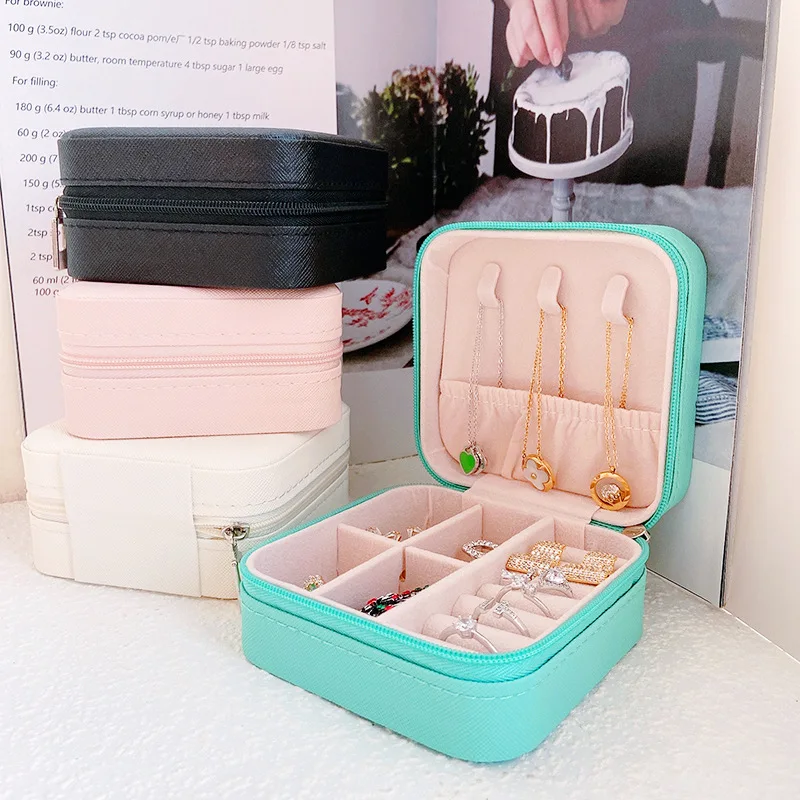 Jewelry Box Leather Storage Organizer Display Travel Jewelry Case Boxes Portable Locket Necklace Earring Ring Holder Display