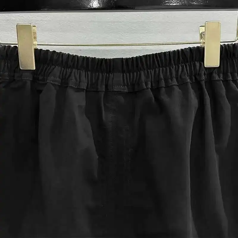 Hksh verão nova maré masculina escuro chique grandes bolsos capris zíper design techwear casual alta rua tendência estilo ro shorts hk1967