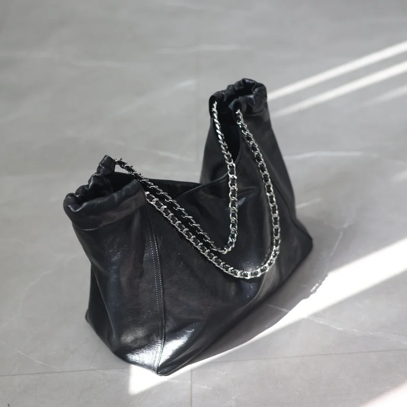 Women's Genuine Leather Large Capacity Tote For 2024 Winter Luxury Designer Chain Shoulder Bags Suitable For Working Traveling