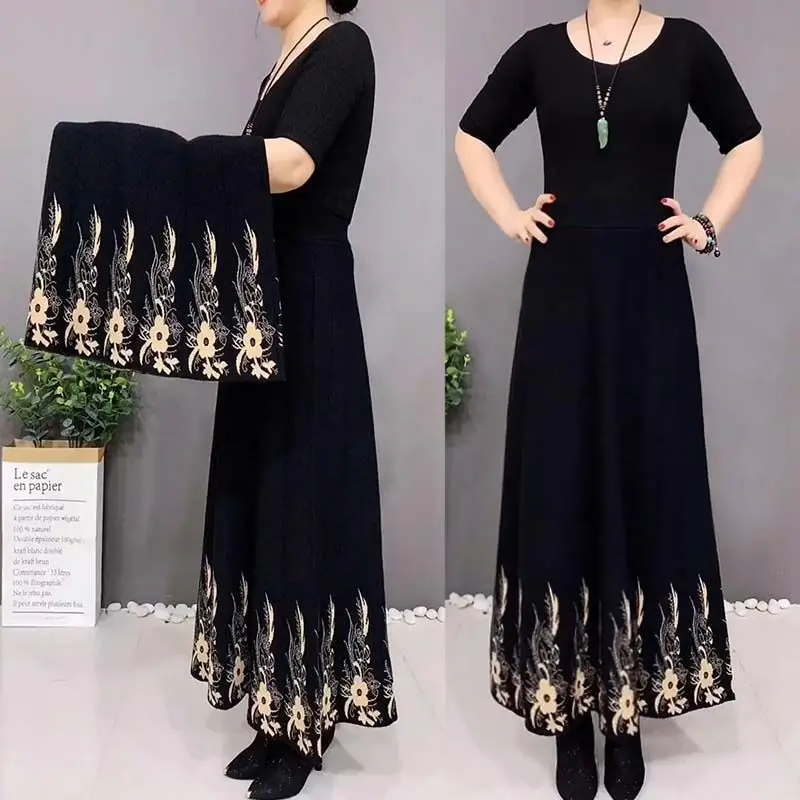 Hot sale  A-line Half Length Skirt for Women's Mid Length New High Waist Woolen Knitted Design Large Swing Umbrella Skirt