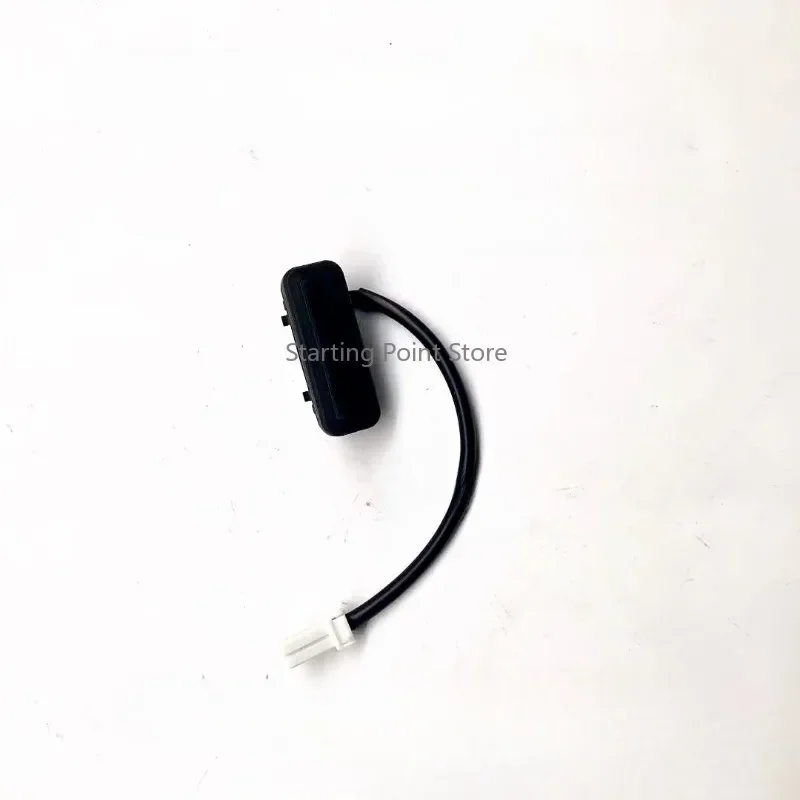 

Подходит для Dongfeng Wind 360/370/560/580 переключателя задней двери микропереключатель задней двери кнопка багажника