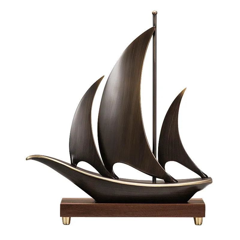 Copper sailboat ornament sends the leader's office a sense of high class