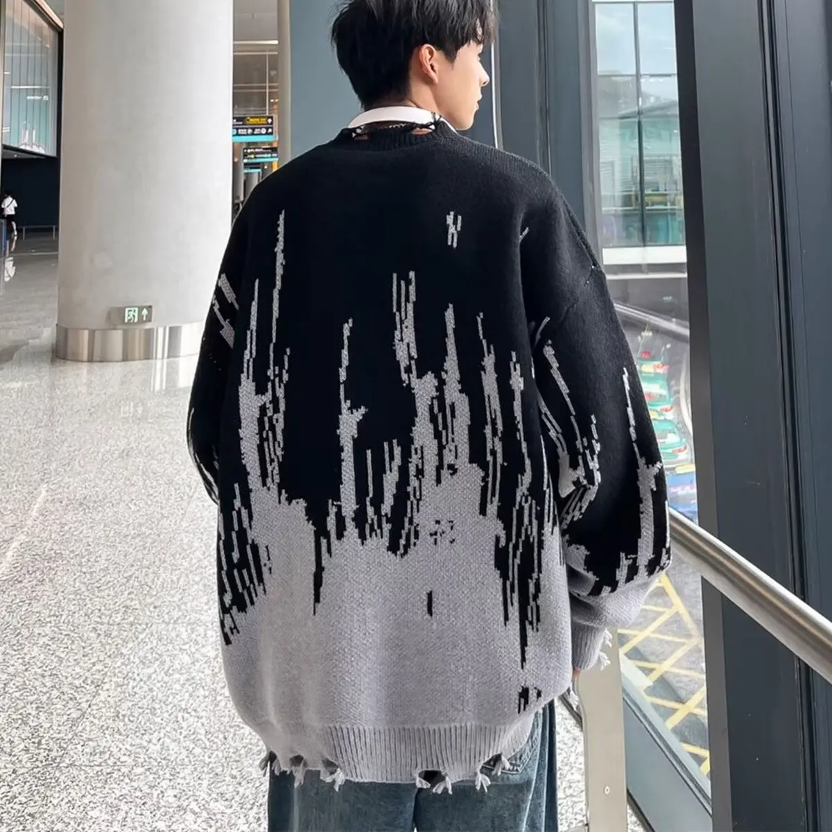 トレンディな日本のファッション、新しい長袖セーター、原宿アーティスティックファッション、シンプルな気質、怠惰で多用途なインスタイル