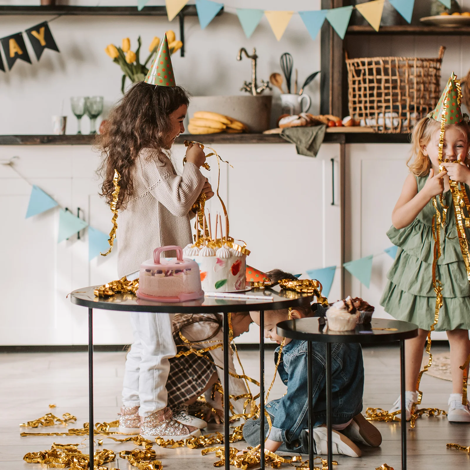 

1Set Handheld Plastic Cake Box Portable Transparent Birthday Cake Storage Case Wrapping Dessert Packing Box Reusable