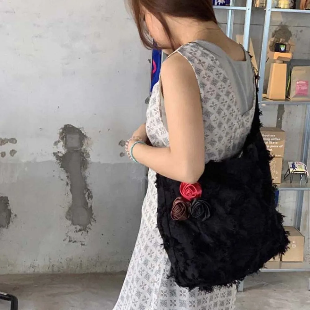 

Large Capacity Linen Jacquard Tote Bag Lightweight Korean Style Bag Decorated with Roses Cotton Polyester Flax Raw Edge Bag