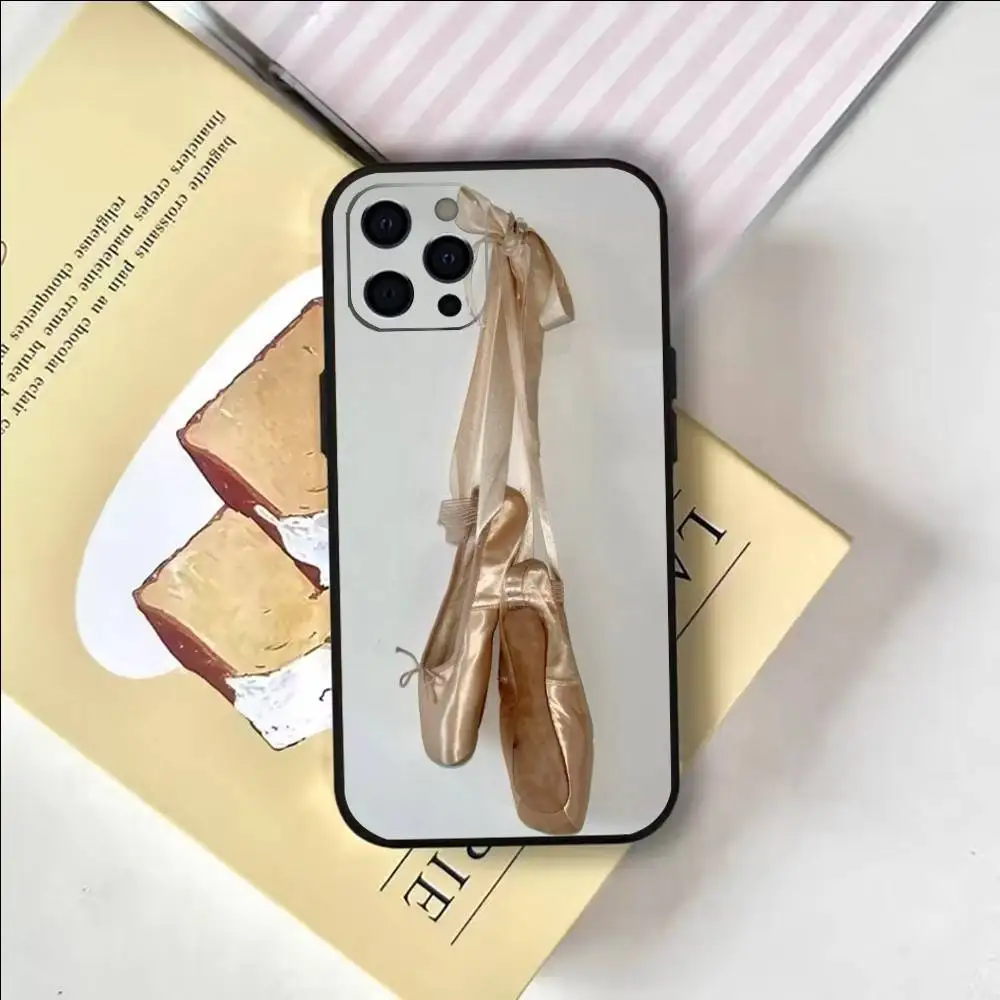 حافظة هاتف أحذية راقصة الباليه للرقص لهواتف iPhone 17، 16,15,14,13,12,11 Plus، Pro Max، أخرى غطاء أسود ناعم