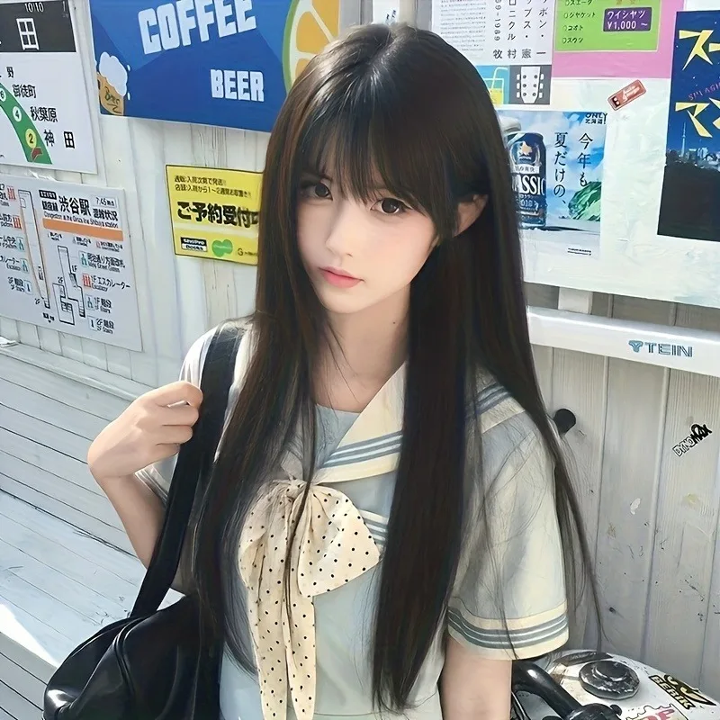 باروكة صناعية عصرية للنساء، شعر طويل مفرود أسود مع غرة - مظهر واقعي، ألياف مقاومة لدرجات الحرارة العالية، رائعة لـ