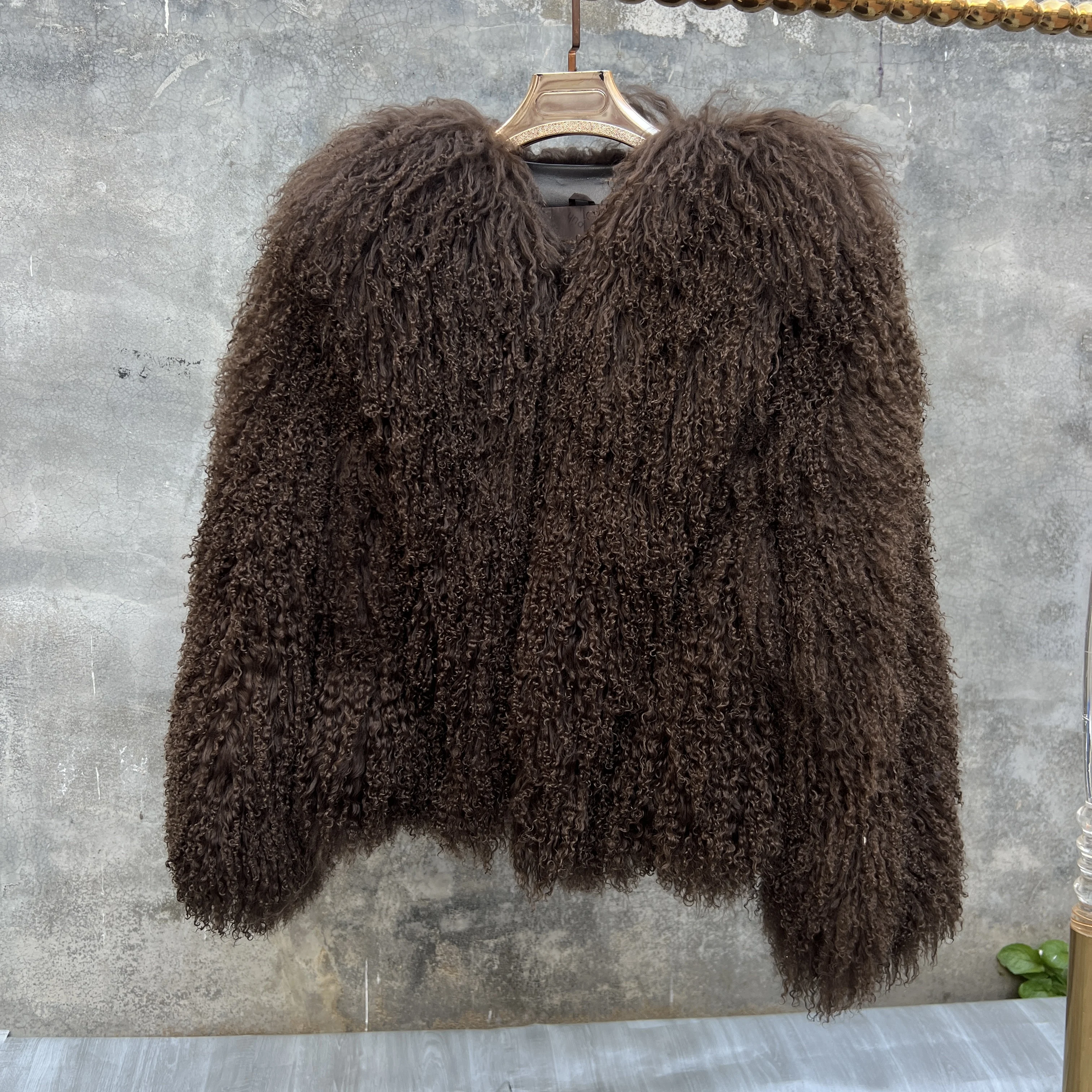 2025 Новая зимняя женская куртка из монгольского овчины с большим воротником, 100% высококачественное пальто из натурального меха, женское зимнее теплое пальто