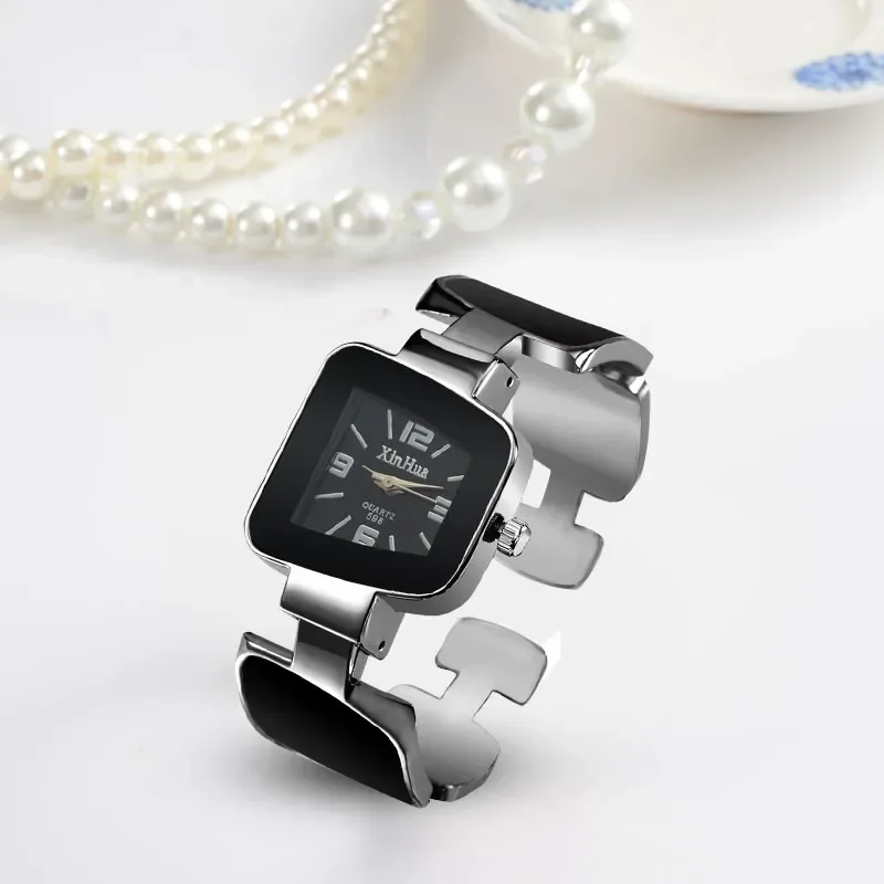 Montre-bracelet à quartz en alliage unique pour femme, horloge féminine pour cadeau