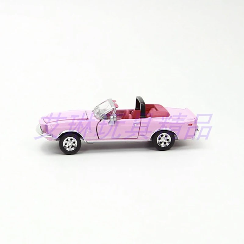 1:64 Ford Shelby GT500KR Convertible 1965 Cobra Pink Muscle Alloy Car Model Adult Classic Collection Static Display Gift Boy Toy