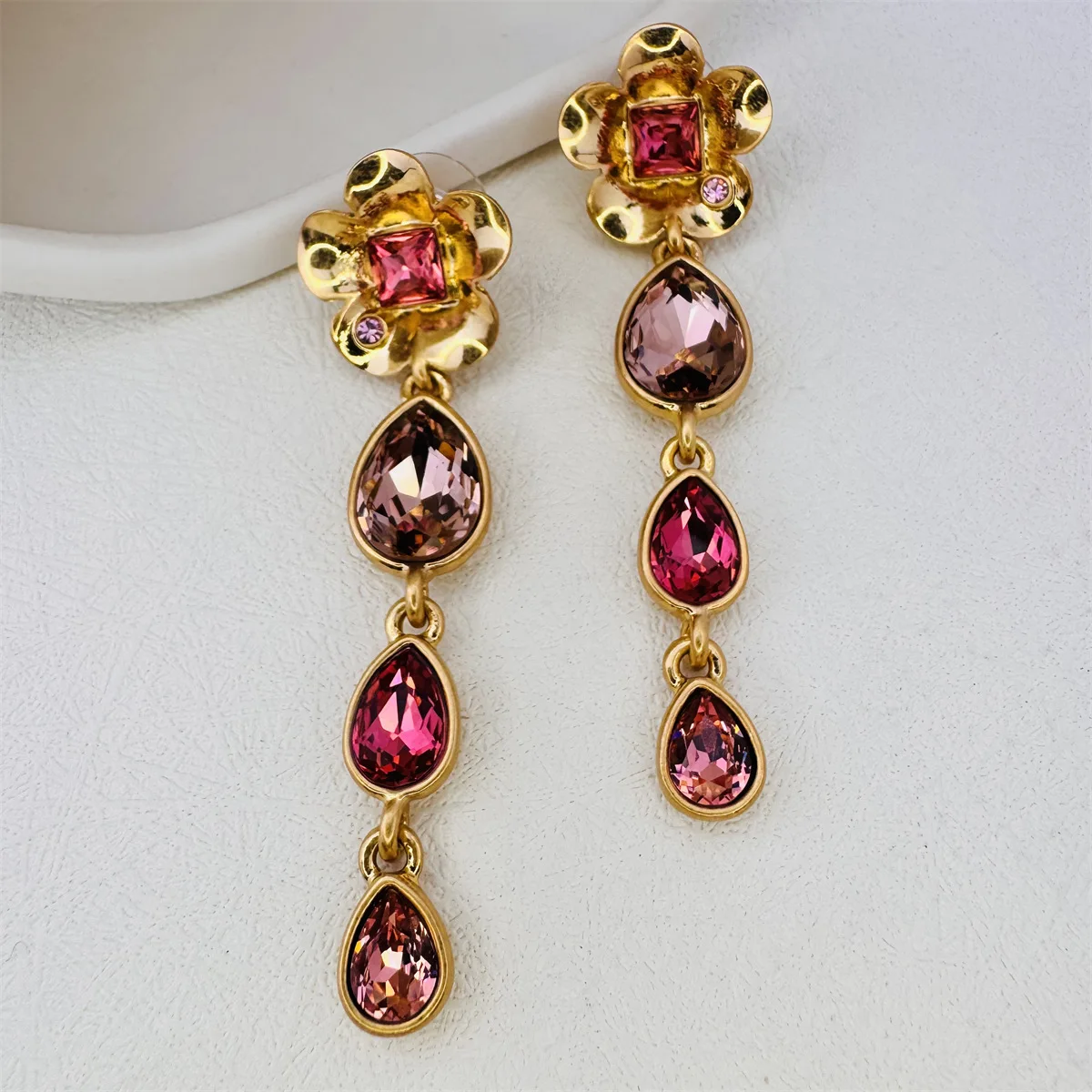 Os Vintage Gold-plated Floral Multi-Tier Teardrop Crystal Dangle Stud Earrings, Luxury High-End Elegant Jewelry Gift for Women
