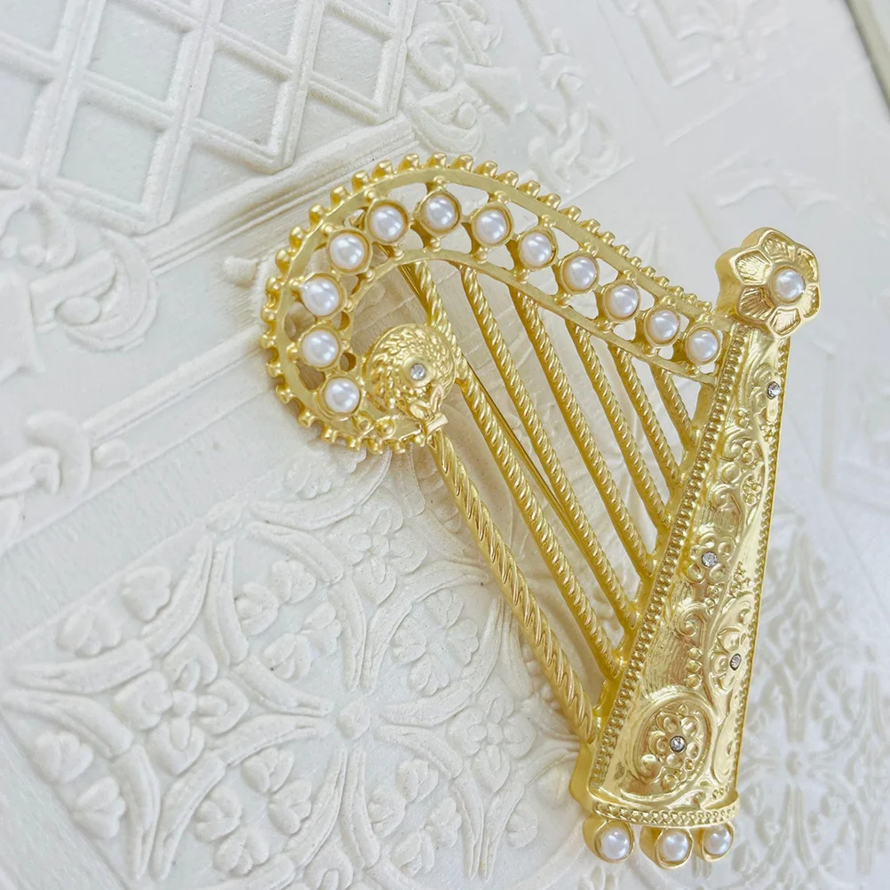 Three-dimensional Harp Brooch Miss for Backpacks Chain Alloy Clothes