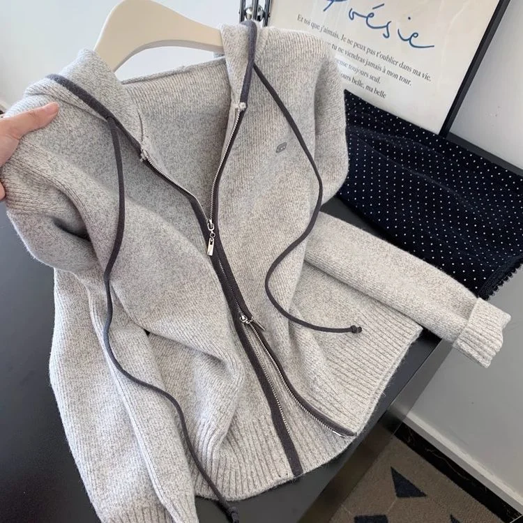 2026 autumn new casual simple commuter hooded sweater loose zipper casual knitted cardigan jacket top