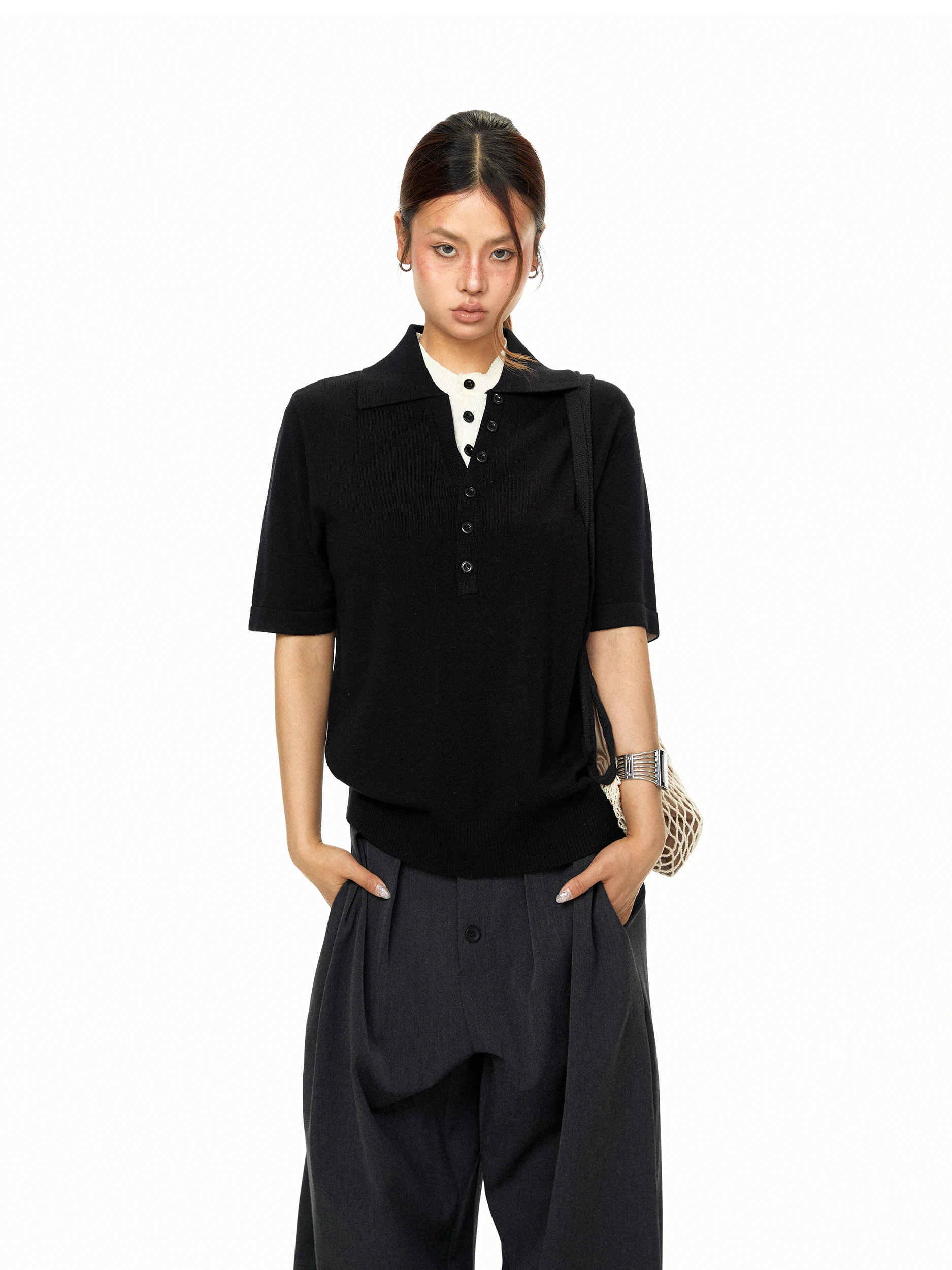 Blackbb Retro Apparels Color Block  Neck Short Sleeve Casual Style Slim Fit T-Shirt with Button Detail for Women