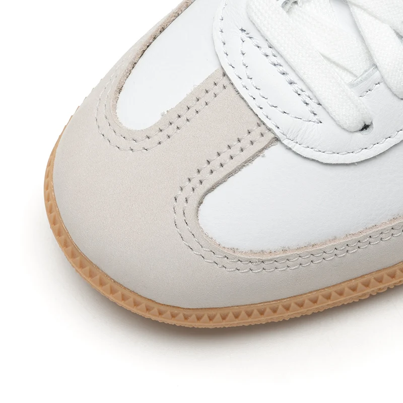 أحذية رياضية نسائية من Adidas Originals Samba Og، أحذية عصرية منخفضة الرقبة على شكل حرف T، أحذية كاجوال خفيفة الوزن ومقاومة للاهتراء Ji2725