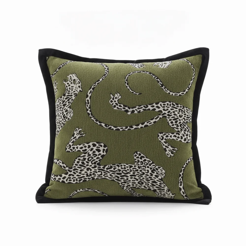 Decorative Pillowcase Throw Pillow Cover Hidden Zipper Black Border Cushion Cover Leopard Pattern Jacquard Pillow Cover