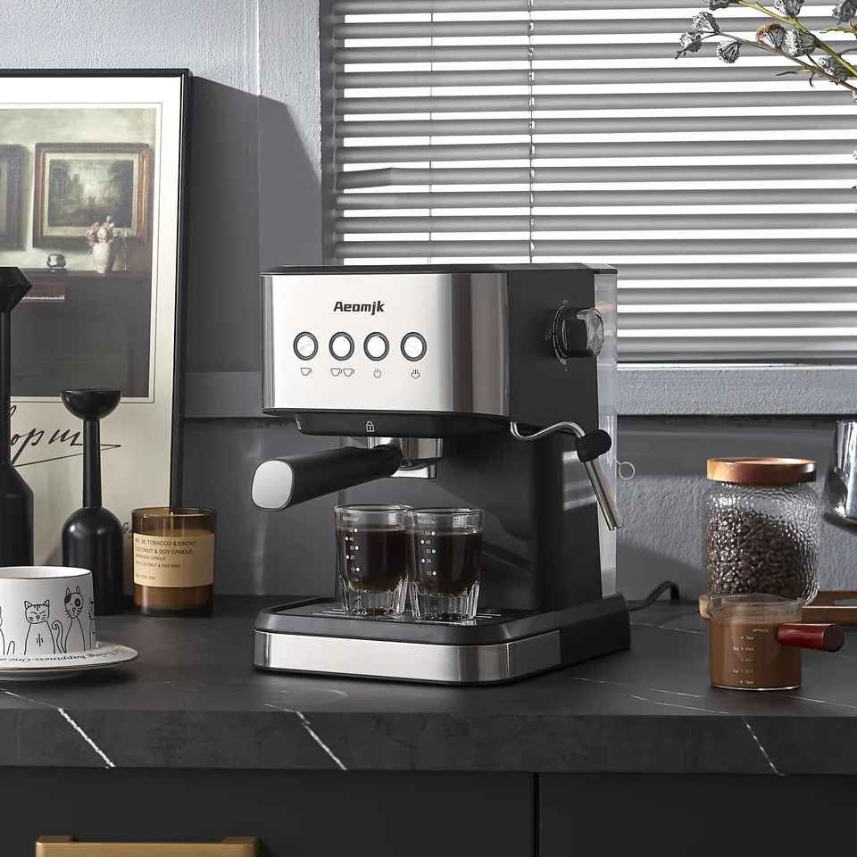 Aeomjk エスプレッソ　コーヒー　マシーン Aeomjk Semi-Automatic Espresso Machine 20 Bar, Professional Coffee