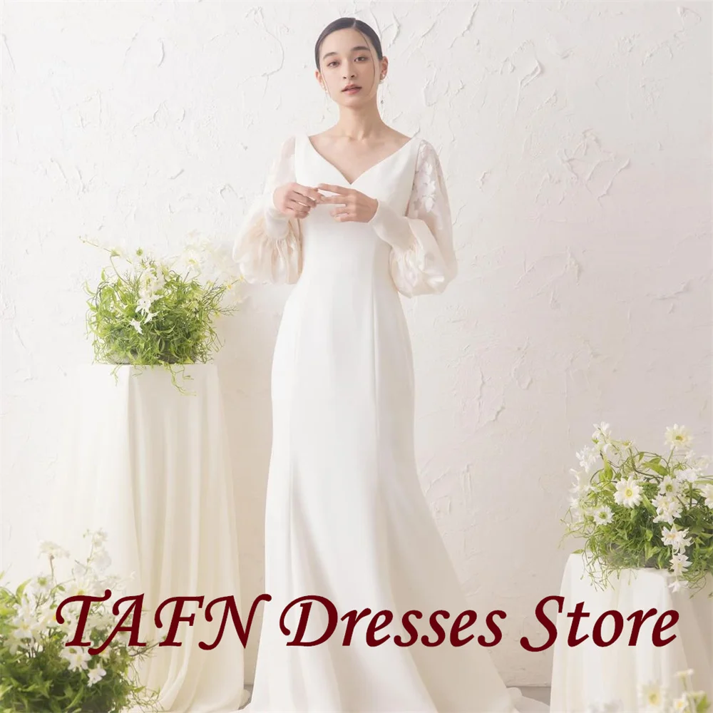 Tafn bescheidene japanische Brautkleider V-Ausschnitt lange Ärmel Brautkleid einfache elegante boden lange Fotoshooting Kleid nach Maß