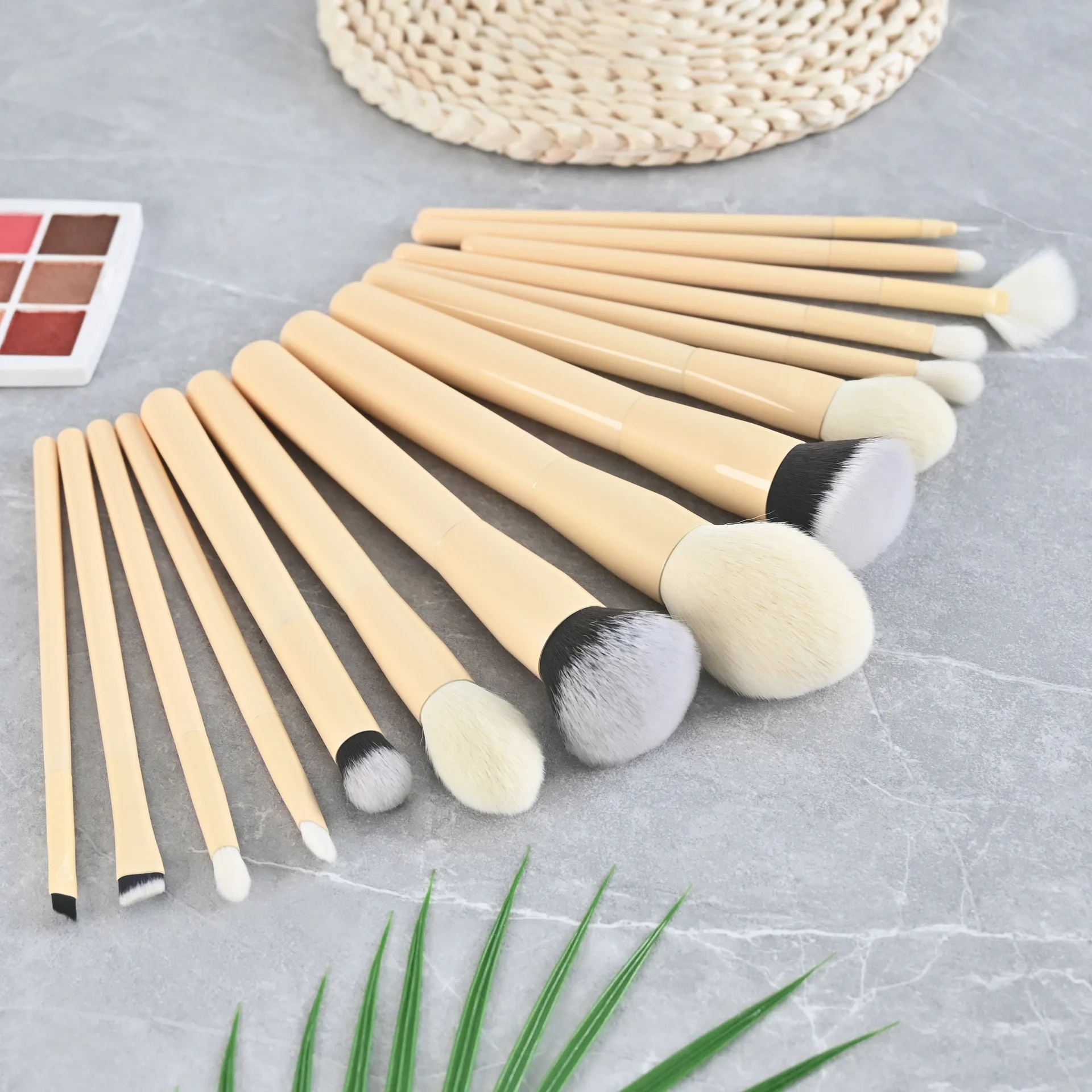 Conjunto de pincéis de maquiagem, 15 peças, cabra, cabelo natural, kit de pincéis brancos, luxo, profissional, academia, logotipo privado personalizado, 5 conjuntos