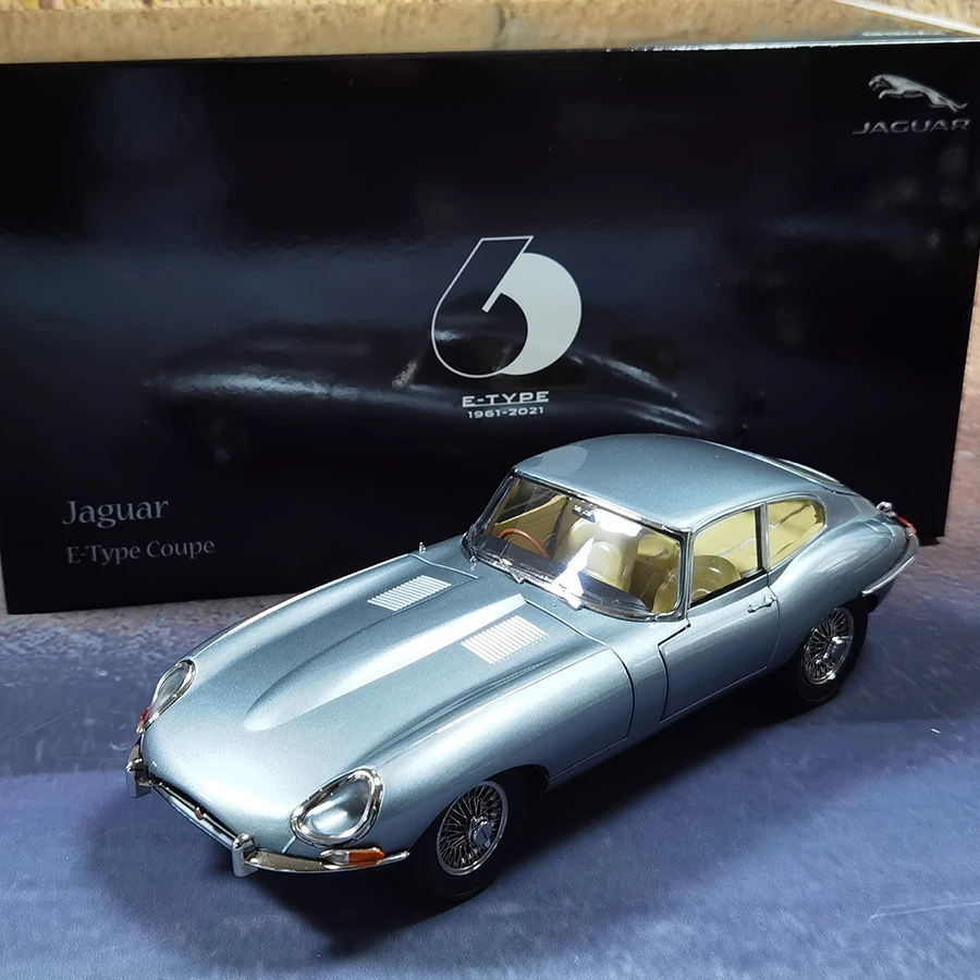 KYOSHO 1:18 Jaguar E type coupe Jaguar 60th anniversary classic